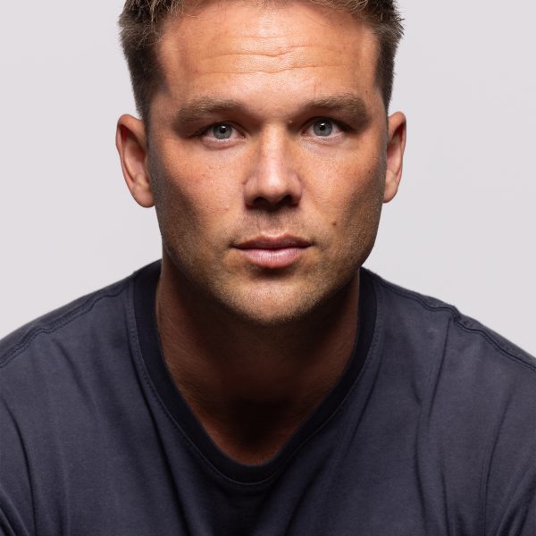 Lincoln Lewis headshots – GOLD COAST STUDIO